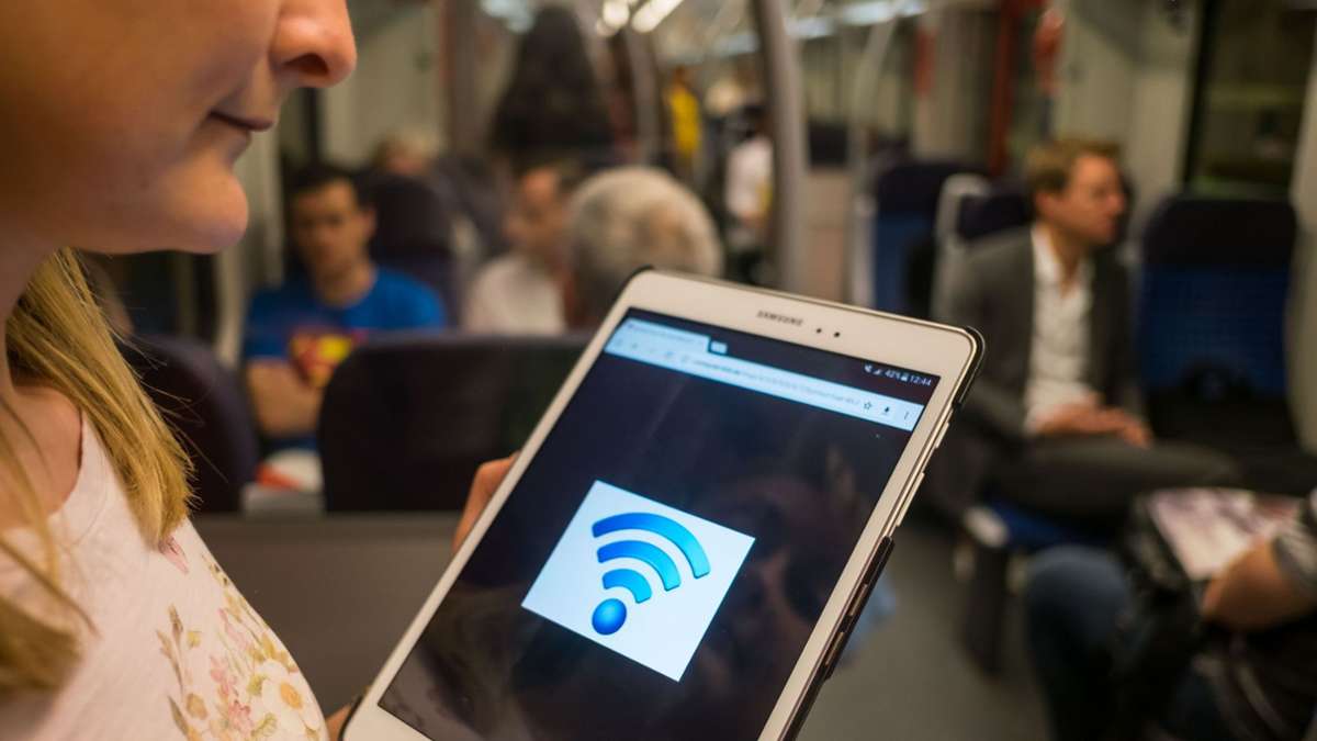 Nahverkehr in der Region Stuttgart: Endlich: Kostenloses  Internet auch in neuen S-Bahnen