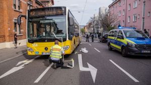 Die Unfallstelle in der Haußmannstraße: Ein Neunjähriger kommt bei einem Unfall ums Leben. Foto: SDMG