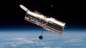 Das Weltraumteleskop Hubble umkreist in 540 Kilometern Höhe die Erde und bietet seither faszinierende Einblicke ins Weltall. Foto: Nasa