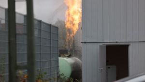 In Göppingen ist ein Gastank in Brand geraten. Foto: SDMG/SDMG / Kern