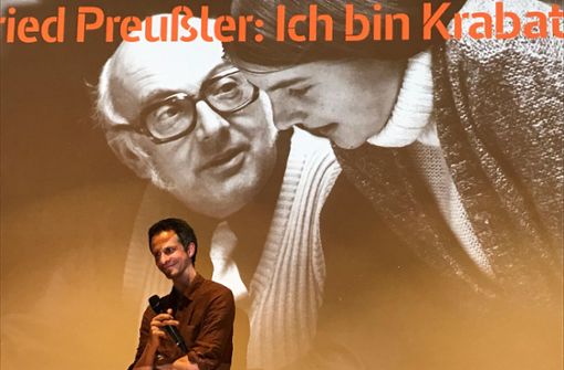 Nach der Filmpremiere stellte sich Regisseur Thomas von Steinaecker im Atelier am Bollwerk den Fragen des Publikums. Foto: StZN/ak