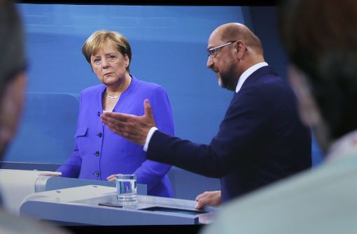 Rund 16 Millionen Zuschauer verfolgten am Sonntagabend das Aufeinandertreffen von Angela Merkel und Martin Schulz im TV-Duell von ARD, ZDF, Sat.1 Foto: AP