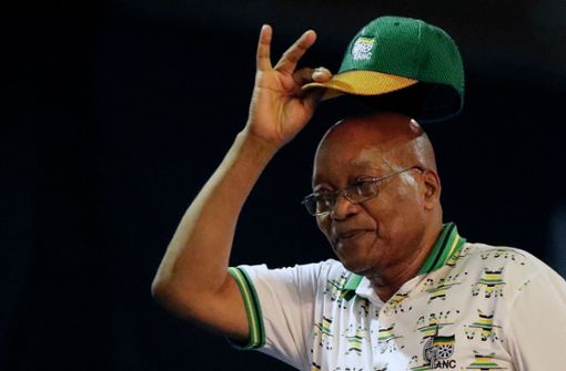 Wann nimmt er den Hut? Südafrikas Präsident Jacob Zuma steht vor dem Rücktritt. Foto: AP