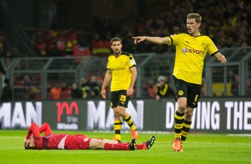 Der VfB Stuttgart unterliegt Borussia Dortmund. Foto: dpa