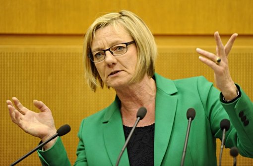 Die Fraktionschefin der Grünen,  Edith Sitzmann, will den  Beamten „eine frühestmögliche Planungssicherheit“ geben. Foto: dpa