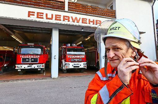 Andreas Häcker ist seit  dem Jahr 2006 Abteilungskommandant  in der Freiwilligen Feuerwehr Ditzingen. Schon dort ist er als Feuerwehrarzt tätig. Foto: factum/Granville
