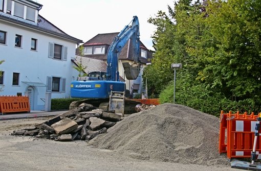 Derzeit graben die Bagger an der Ecke Anna-Peters-Straße/Vollandstraße. Foto: Alexandra Kratz