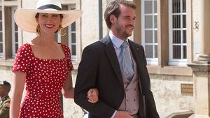 Im roten Kleid ein Hingucker: Prinzessin Claire und ihr Mann, Prinz Félix von Luxemburg Foto: Getty Images