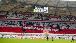 Die Atmosphäre in der Mercedes-Benz-Arena, die Heimspielstätte des VfB Stuttgart, ist schon meisterlich, das Essensangebot nur mittelmäßig, findet die Tierrechtsorganisation Peta. Foto: dpa