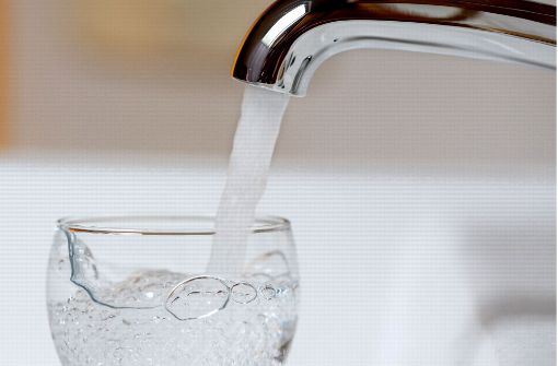 Der Wasserpreis könnte um bis zu 45 Prozent steigen. Foto: dpa