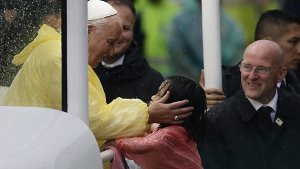 Papst Franziskus rückt bei seinem Besuch auf den Philippinen die Anliegen der Frauen und Mädchen besonders in den Fokus. Foto: EPA