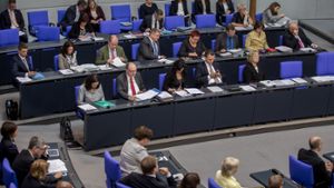 Der Deutsche Bundestag hat in der Sitzung unter anderem über die Einstufung der Massaker an den Armeniern 1915/16 durch das Osmanische Reich als Völkermord debattiert. Foto: dpa