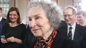 Warnerin vor Wölfen: Margaret Atwood hat in Frankfurt den Friedenspreis des Deutschen Buchhandels verliehen bekommen. Foto: AFP