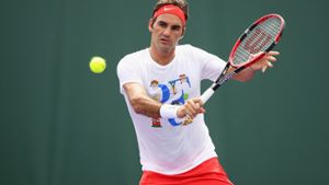 Erster Aufschlag Federer beim Mercedes-Cup Foto: Getty