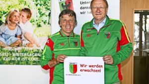 Martin Hägele (links) und Wolfgang Drexler träumen von großem Fußball. Foto: Horst Rudel