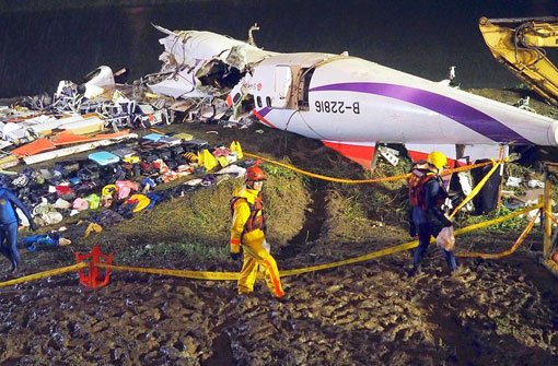 Mindestens 31 Menschen kamen bei dem Flugzeugabsturz in Taipeh ums Leben. Foto: dpa