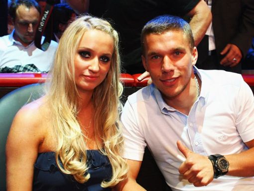 Lukas Podolski und seine Ehefrau Monika sind seit 2011 verheiratet. Foto: Vladimir Rys/Bongarts/Getty Images