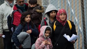 Österreich begrenzt den Flüchtlingsstrom an seiner Südgrenze auf 80 einreisende am Tag. (Archivfoto) Foto: dpa