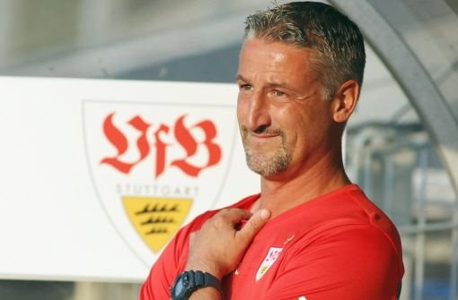 Jürgen Kramny braucht noch Verstärkung für den VfB II Foto: Pressefoto Baumann