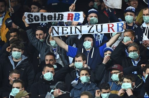 Fan-Proteste beim Spiel SC Karlsruhe gegen RB Leipzig – Grenzen überschritten Foto: Bongarts