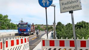 Der Radweg-Ausbau wie hier in der Marbacher Straße sei der Stadt eine Verpflichtung, sagt Ludwigsburgs  Erster Bürgermeister Konrad Seigfried Foto: factum/Granville