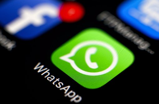 Whatsapp teilt künftig fleißig Daten mit Facebook. Foto: dpa
