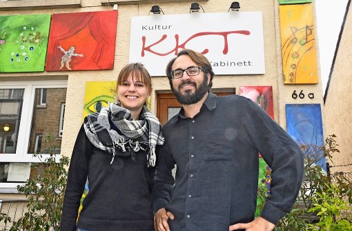 Bosch-Stipendiat Lorenzo Kapotas mit KKT-Leiterin Charlotte Stegmayer. Foto: Linsenmann