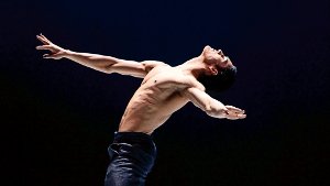 Strenge wird Form: Marco Goeckes „Le Chant du Rossignol“ Foto: Stuttgarter Ballett