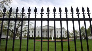 Das Weiße Haus wurde aus Sicherheitsgründen abgesperrt. Foto: dpa-Zentralbild