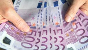 Mehr als 20.000 Euro führte ein Tourist in seinem Geldbeutel mit. (Symbolbild) Foto: dpa