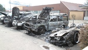 Gezielte Brandanschläge auf hochwertige Autos, ein Schaden von bis zu sieben Millionen Euro und noch immer kein Verdächtiger in Sicht. Die Polizei in Ludwigsburg schließt weitere Attacken des Feuerteufels nicht aus. Foto: www.7aktuell.de | Dan Becker