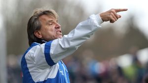 Horst Steffen gibt als Trainer bei den Kickers die Richtung vor Foto: Baumann