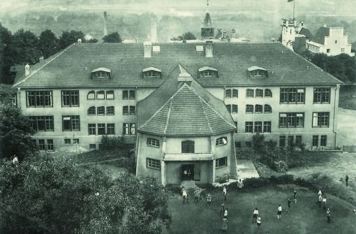 Foto der historischen Waldorfschule auf der Uhlandshöhe, die es heute nicht mehr gibt. Foto: StN/Archiv/Belser Verlag