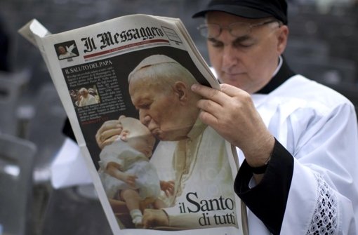 Nachrichten von der Seligsprechung von Johannes Paul II. Das war 2011. Am 27. April 20014 folgt die Heiligsprechung Foto: dpa