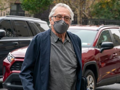 Robert De Niro am 30. Oktober auf dem Weg ins Gerichtsgebäude in New York City. Foto: David Dee Delgado/Getty Images