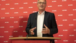 Bernd Riexinger, der ehemalige Vorsitzende der Linken, stärkt seiner in der Kritik stehenden Nachfolgerin Janine Wissler den Rücken. Foto: dpa/Paul Zinken