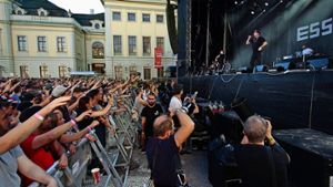 Bejubelt von Fans, von Fotografen im Visier: der Rapper Kool Savas Foto: factum/Granville