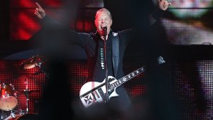 Die US-amerikanische Rockband Metallica hat am Mittwochabend in Hamburg eine zweieinhalbstündige Show abgeliefert. Foto: dpa