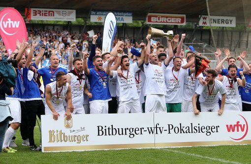 WFV-Pokalsieger mit TV-Präsenz: Die Mannschaft des FV Ravensburg Foto: Baumann