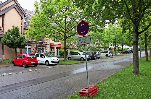 Durch das aktuelle  absolute Halteverbot am  Marco-Polo-Weg hat sich die Parkplatzsituation dort noch einmal verschärft. Foto: Torsten Ströbele