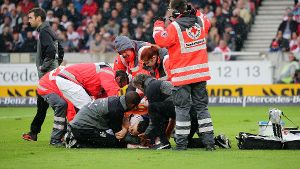 Christian Gentner hat sich im Spiel gegen Wolfsburg schwer verletzt. Foto: Baumann