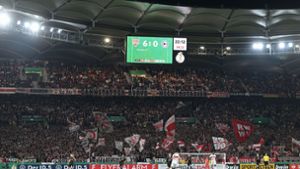So ein Tag, so wunderschön wie heute  – VfB-Fans feiern den Einzug ins Achtelfinale. Foto: dpa/Marijan Murat