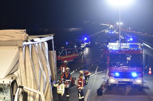 Auf der A8 Richtung München staut es sich nach einem Lkw-Unfall. Foto: 7aktuell.de/Oskar Eyb