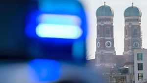 Spezialeinsatz im Schatten der Münchner Frauenkirche Foto: dpa