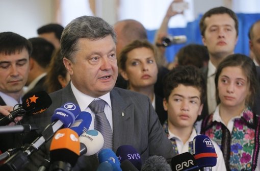 Ukraines Präsident Poroschenko erlässt eine Teilmobilmachung der eigenen Bevölkerung. Foto: EPA