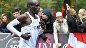 Eliud Kipchoge läuft  Marathon unter zwei Stunden