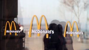 Frau würgt McDonalds-Mitarbeiterin wegen Ketchup