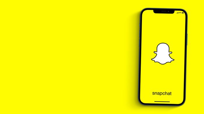 Wie macht man Snapchat dunkel?