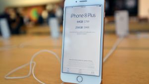Akku-Problem lässt Apple-Handy platzen
