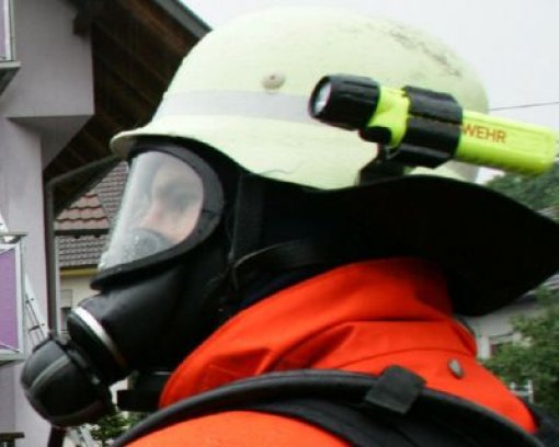 In Ludwigsburg muss die Feuerwehr zu einem Brand in einem Wohnhaus ausrücken. Foto: dpa